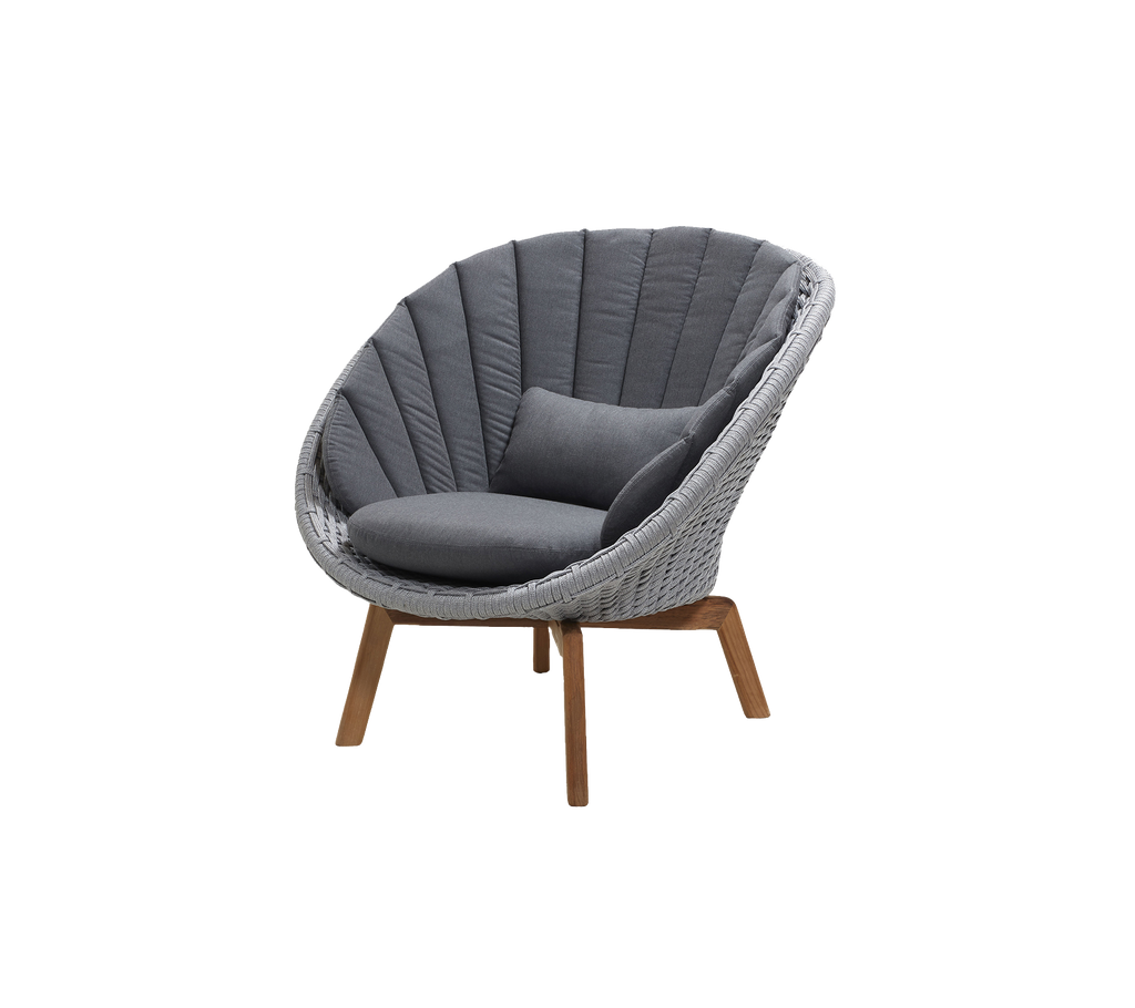 Peacock lounge chair