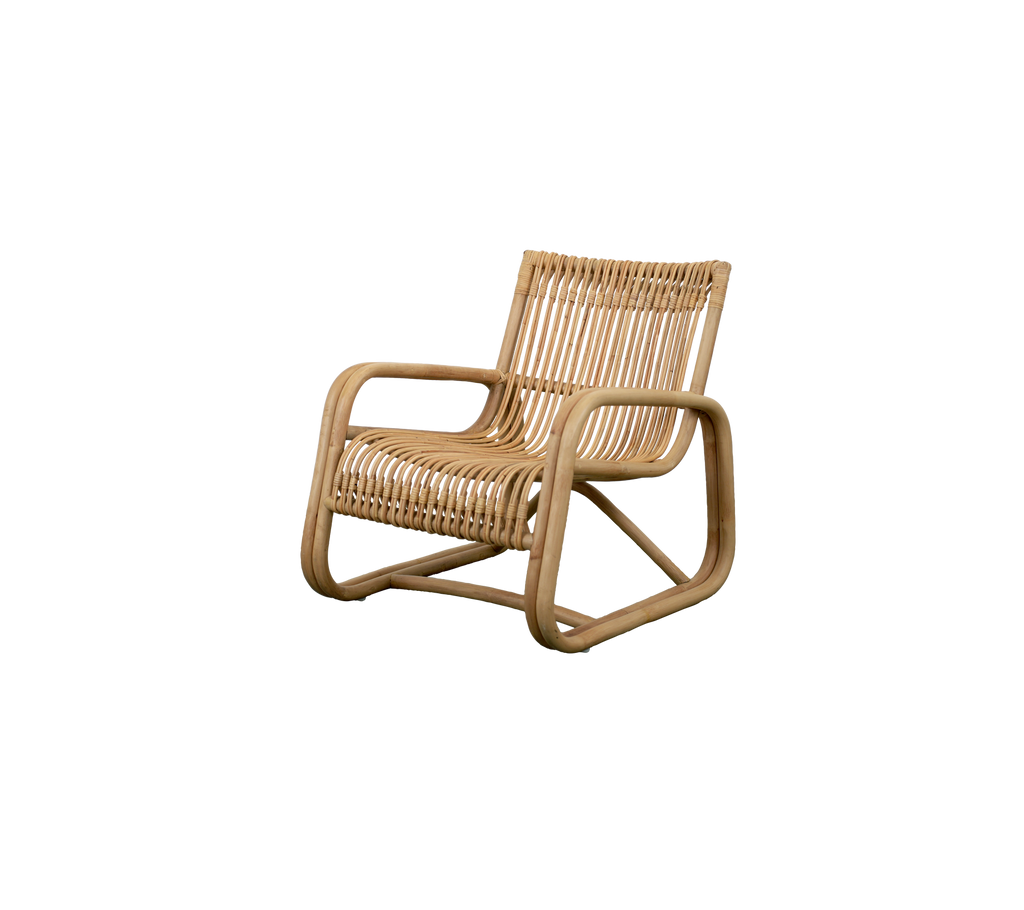 Natural chair with a minimalist design featuring a woven structure.