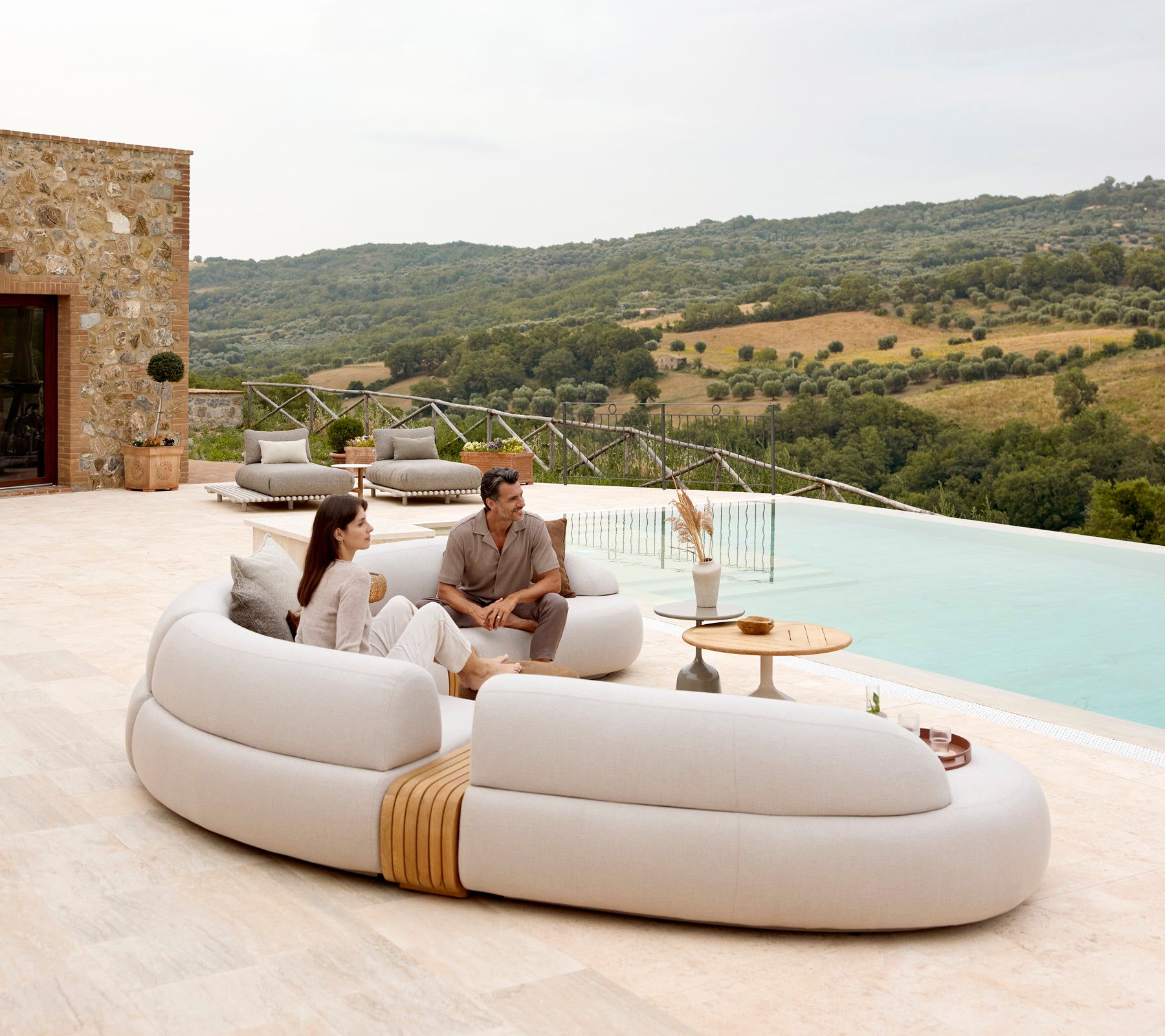 Cane-line Mellow 6-seater sofa - Scandinavian outdoor furniture