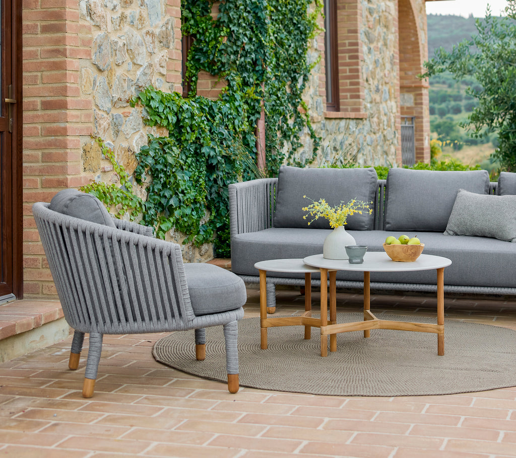 Moments lounge chair