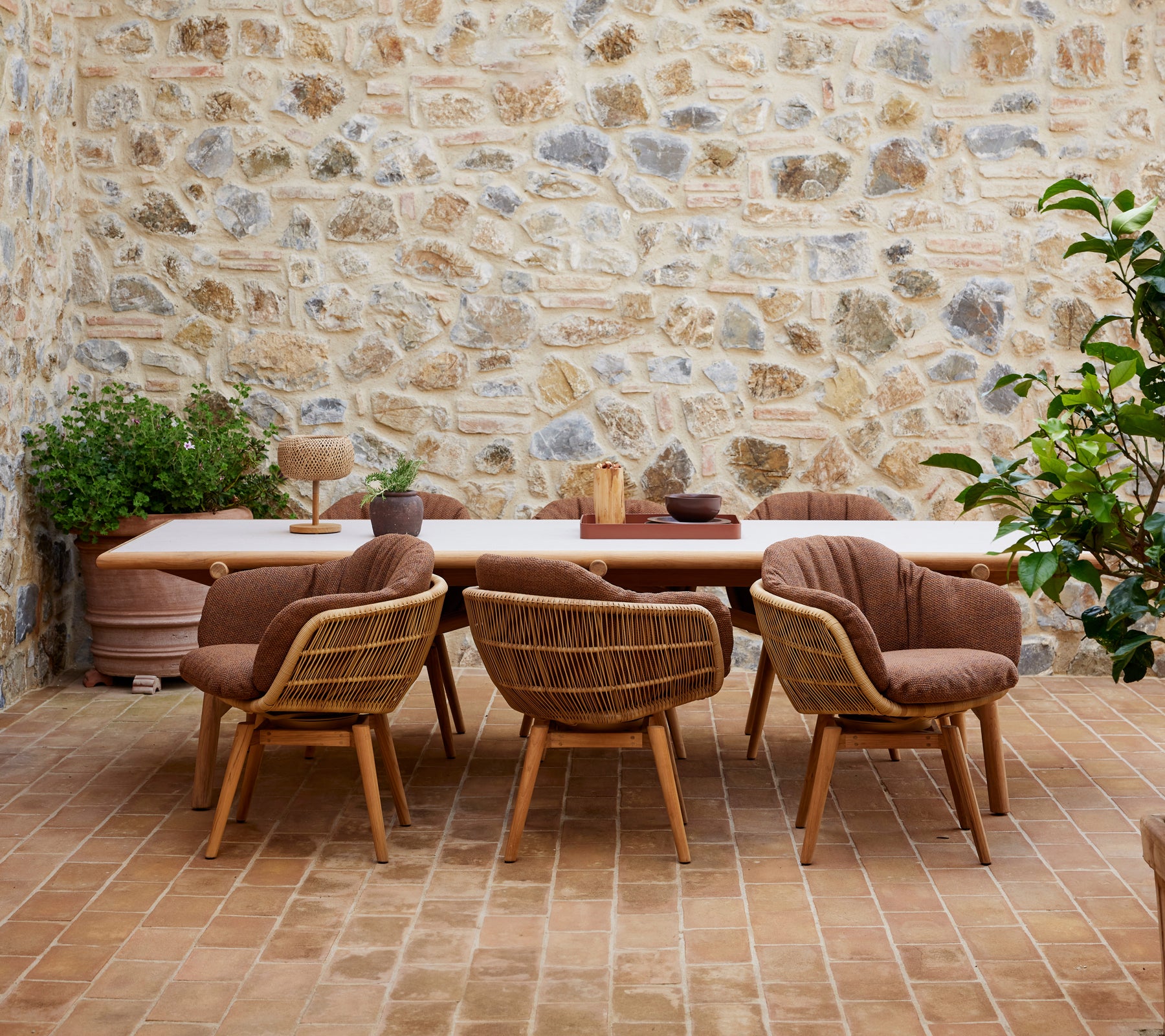 Stay chair w/teak swivel